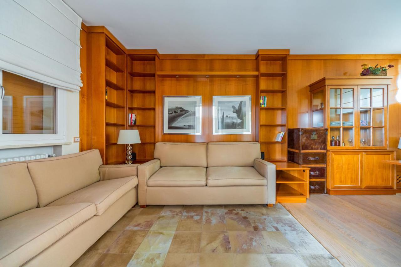 Appartamento Cozy Apt - Corso Vercelli & Conciliazione M1